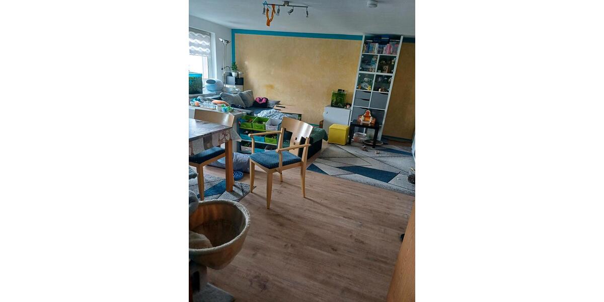Etagenwohnung Helmbrechts - 2 Zimmer, 75 m&sup2;, 600&euro; | Angebot:26535726