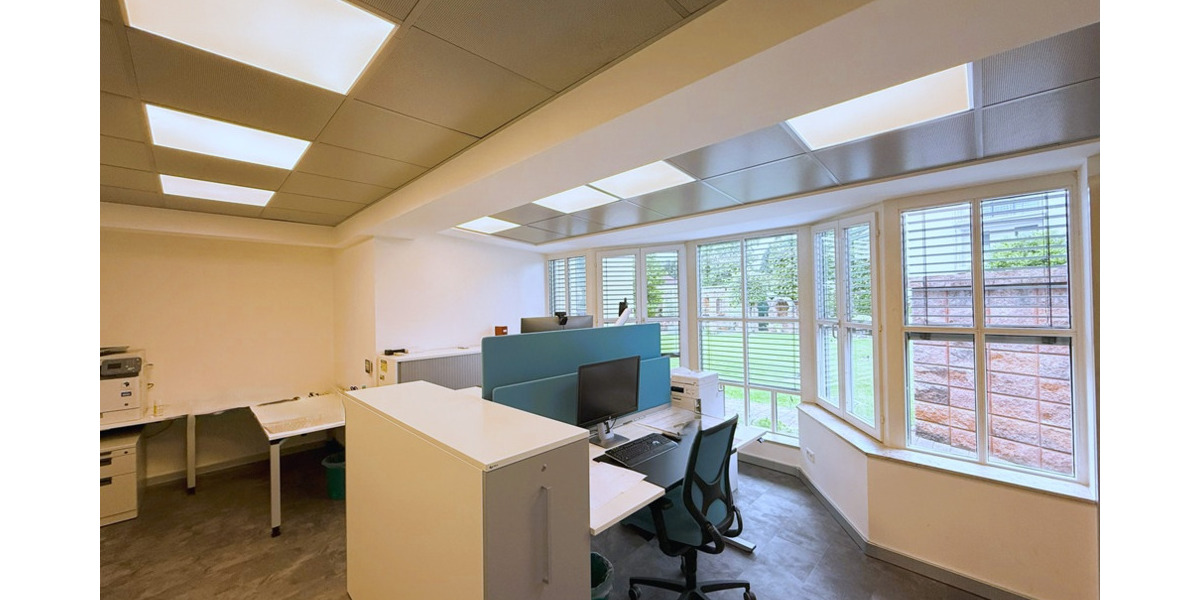 Gewerbeobjekt Ingolstadt Hundszell - 5 Zimmer, 115 m&sup2;, 1.381&euro; | Angebot:25563214