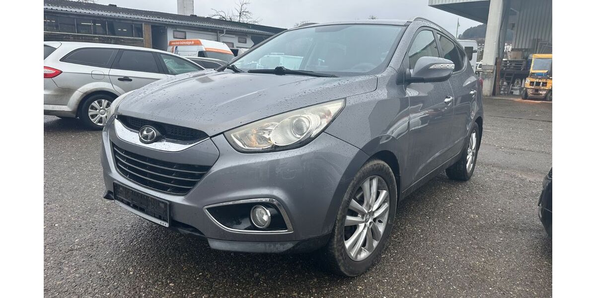 Hyundai ix35 209.000 km 5.999 &euro; Tuttlingen 78532