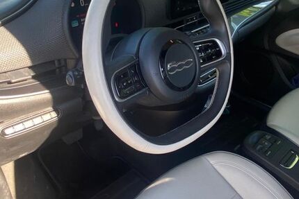 Fiat 500e 67.000 km 16.900 &euro; RETTENBERGEN 86368