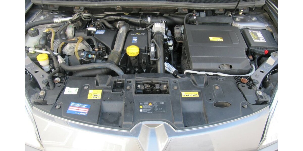 Renault Megane Dynamique -Klima- AHK+ Insp+ 143.547 km 4.250 &euro; Schwalbach/Taunus 65824