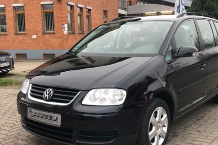 VW Touran 134.000 km 2.390 &euro; Braunschweig 38110