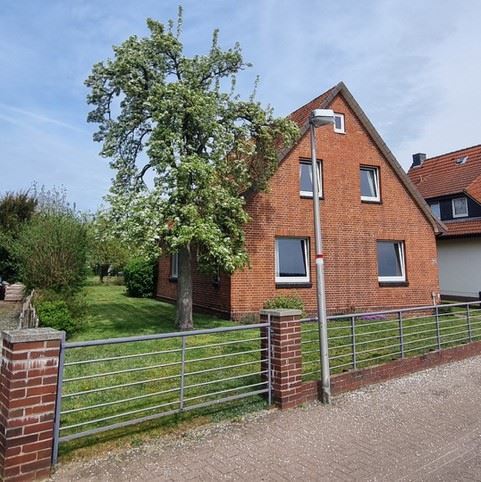 Gepflegtes Einfamilienhaus in exponierte Lage! - Einfamilienhaus Stolzenau | Angebot:26701577
