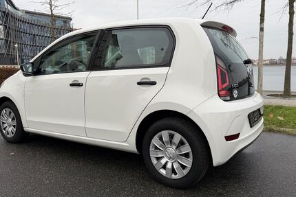 VW up! 139.407 km 5.999 &euro; Rostock 18069