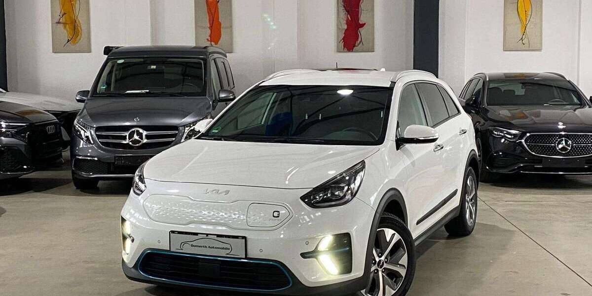 Kia Niro 41.405 km 17.590 &euro; Frankfurt am Main 60386