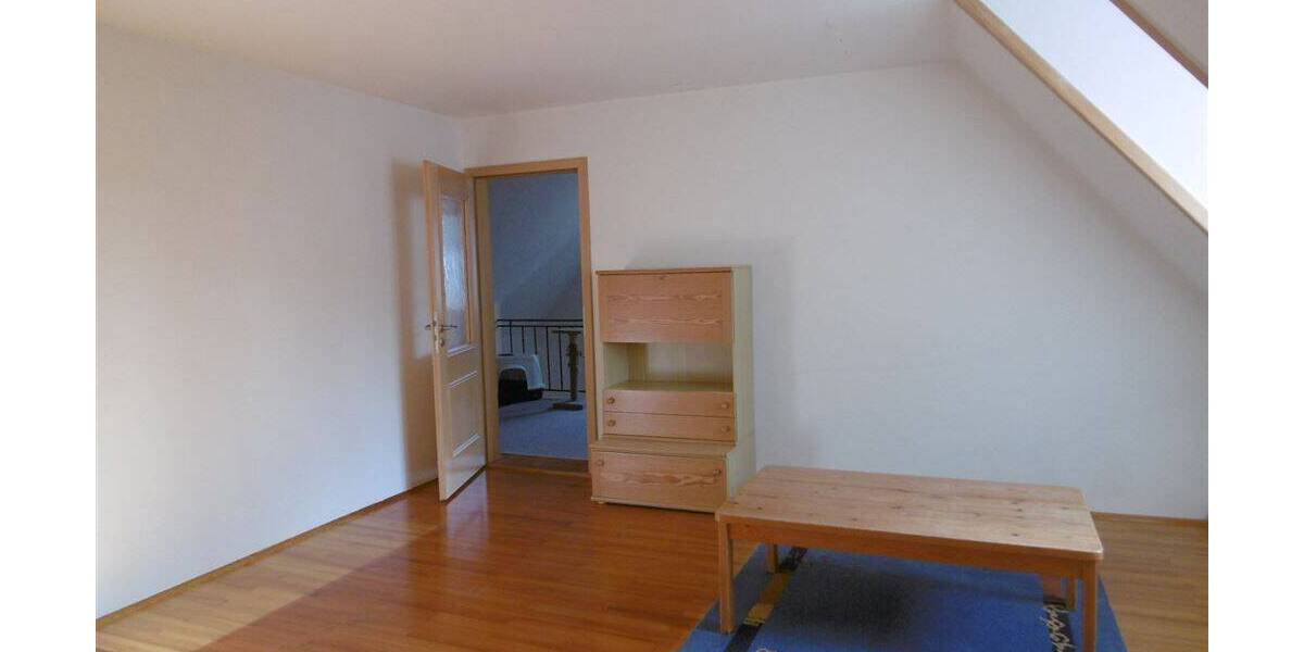 Einfamilienhaus Geretsried - 7 Zimmer, 174 m&sup2;, 1.090.000&euro; | Angebot:25690124