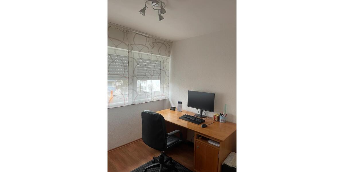 Etagenwohnung Kelkheim (Taunus) - 4 Zimmer, 90 m&sup2;, 385.000&euro; | Angebot:25330914