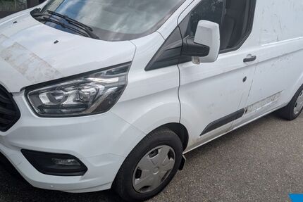 Ford Transit Custom 29.000 km 22.990 € Tuttlingen 78532