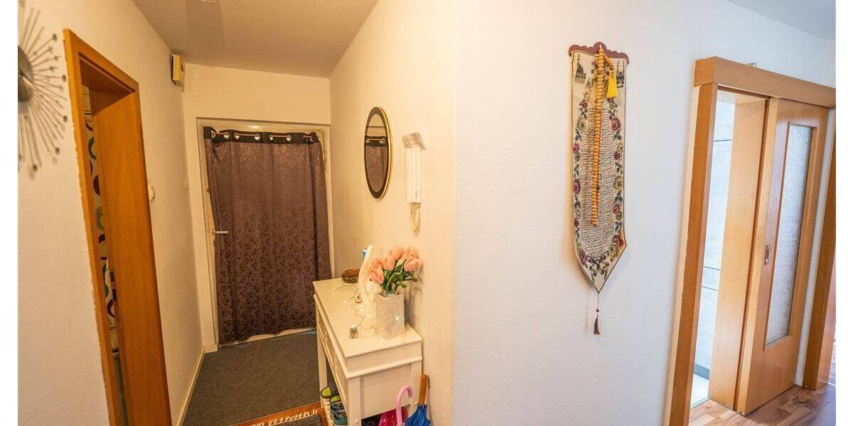 Etagenwohnung Ulm Mitte - 4 Zimmer, 80 m&sup2;, 199.000&euro; | Angebot:26858592