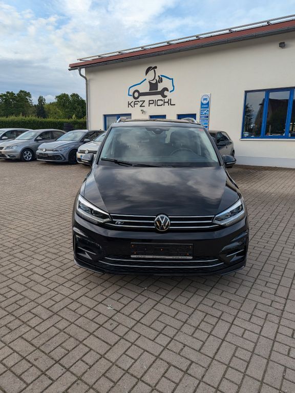 VW Touran 16.210 km 34.500 € Breitenbrunn-Gimpertshausen 92363