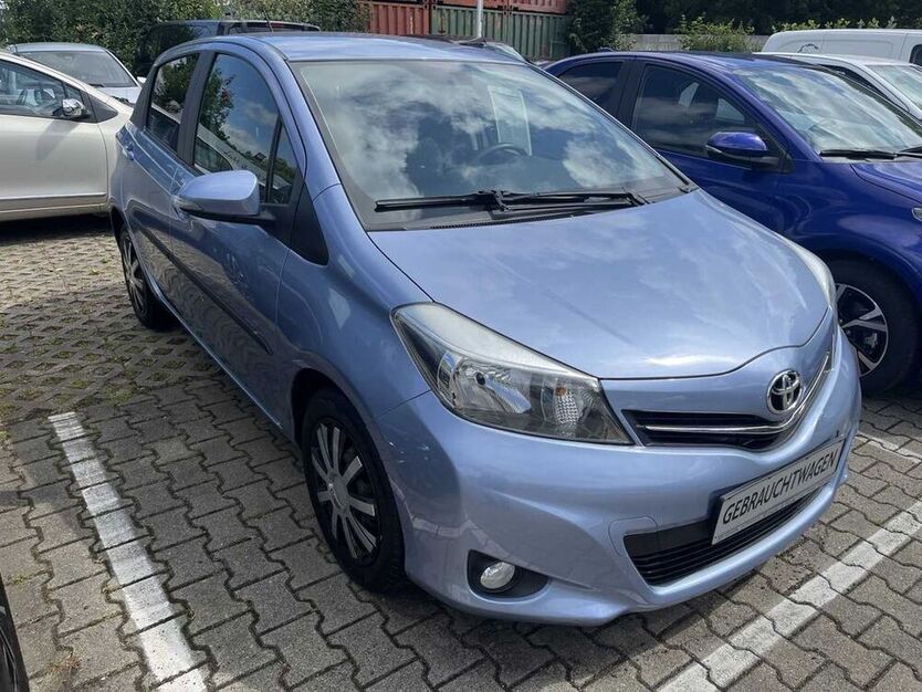 Yaris