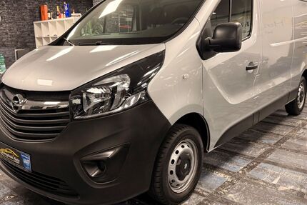 Opel Vivaro 77.164 km 12.950 € Mühlheim am Main nähe Frankfurt 63165