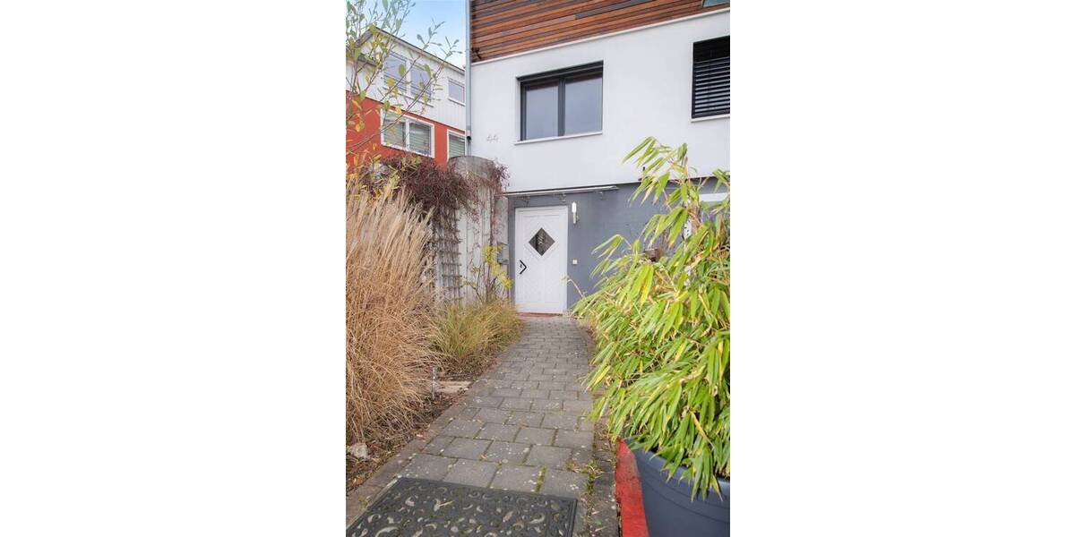 Etagenwohnung Überlingen - 3 Zimmer, 80 m&sup2;, 1.180&euro; | Angebot:26786847