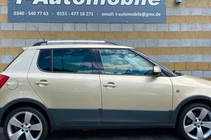 Skoda Fabia 77.700 km 7.999 &euro; Dessau-Roßlau 06847