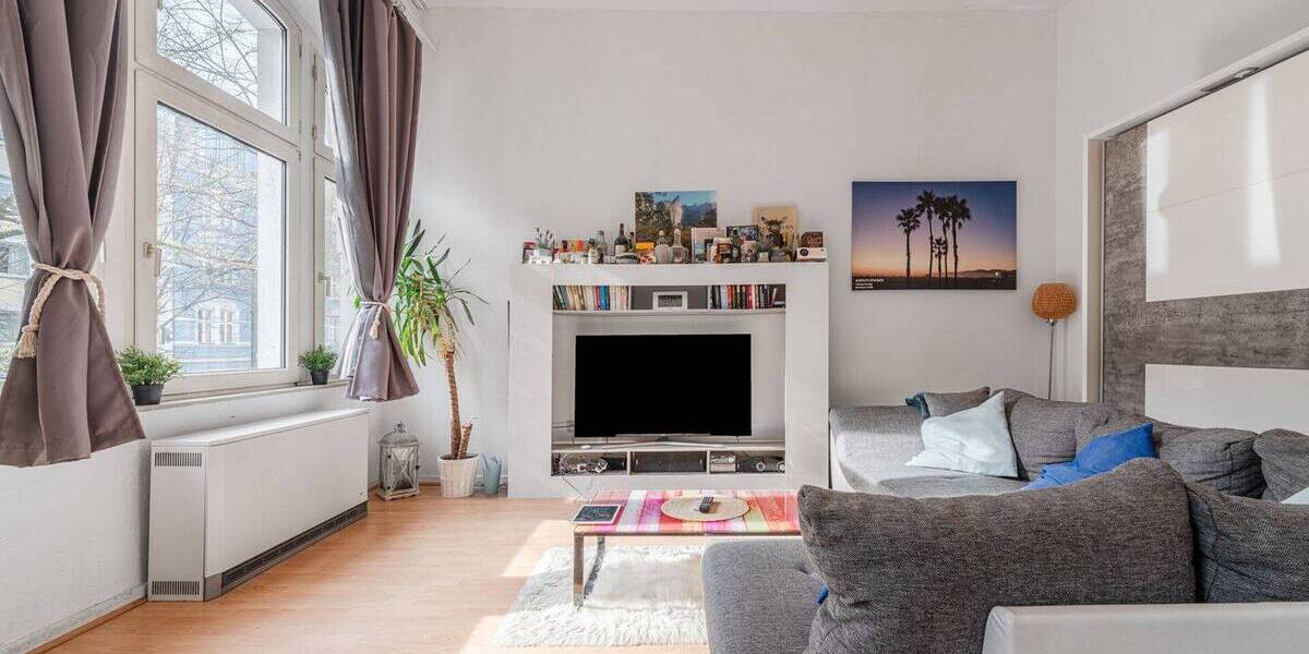 Etagenwohnung Düsseldorf Friedrichstadt - 1 Zimmer, 38 m&sup2;, 495&euro; | Angebot:26359105