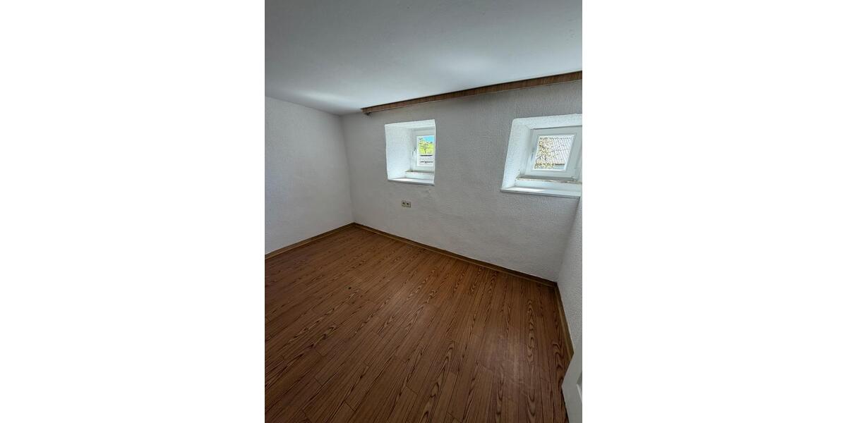 Bauernhaus, Landhaus Rittersdorf - 9 Zimmer, 149 m&sup2;, 980&euro; | Angebot:26088854