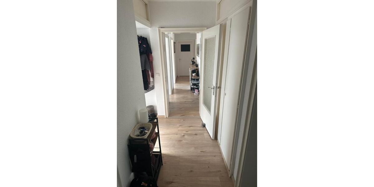 Etagenwohnung Wilhelmshaven Heppens - 5 Zimmer, 93 m&sup2;, 629&euro; | Angebot:26536420