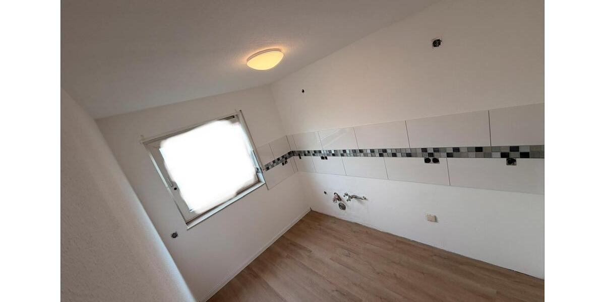 Erdgeschoßwohnung Eisenberg (Pfalz) - 3 Zimmer, 60 m&sup2;, 780&euro; | Angebot:26381947