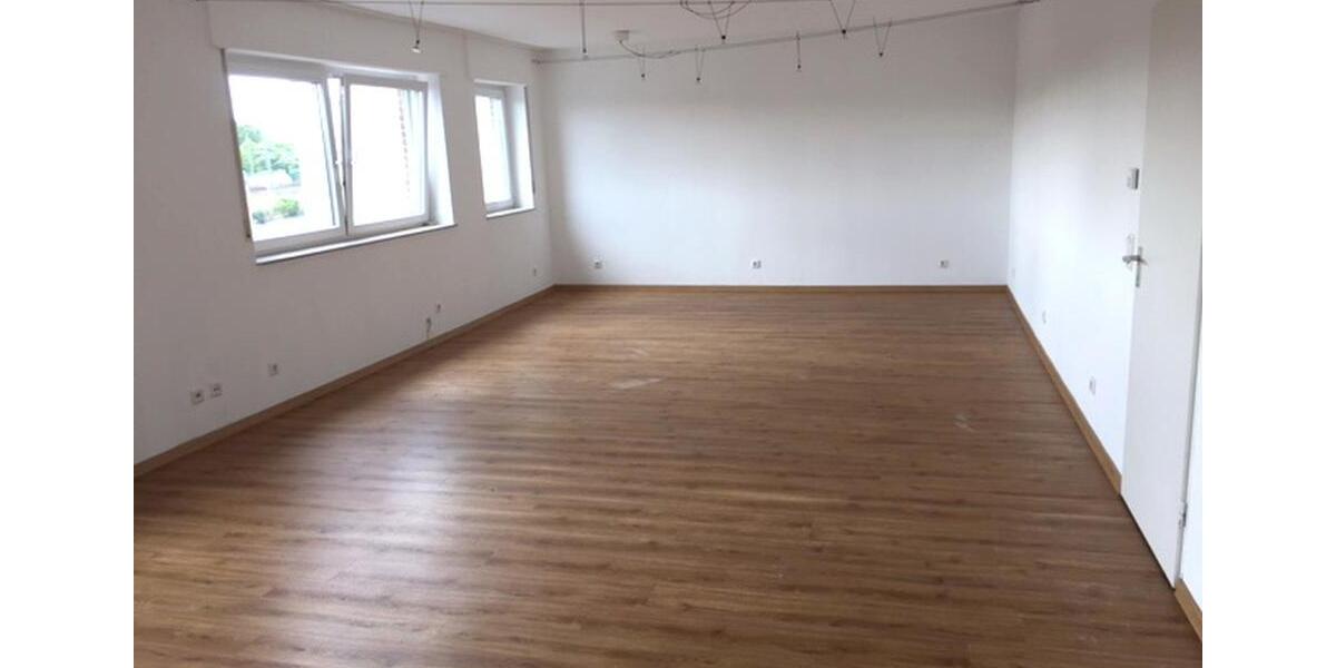 Etagenwohnung Siegburg - 3 Zimmer, 105 m&sup2;, 1.196&euro; | Angebot:26661795