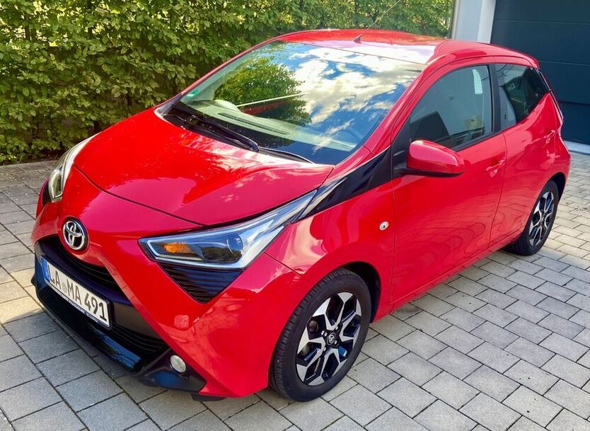 Aygo (X)