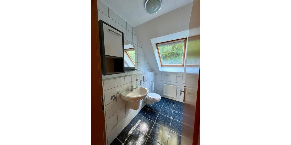 Dachgeschoßwohnung Bad Münstereifel - 3.5 Zimmer, 110 m&sup2;, 1.200&euro; | Angebot:26384297