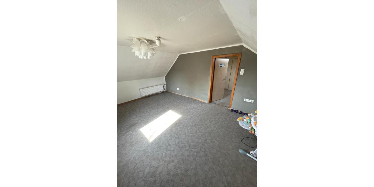 Einfamilienhaus Euskirchen - 5 Zimmer, 120 m&sup2;, 1.490&euro; | Angebot:25926279