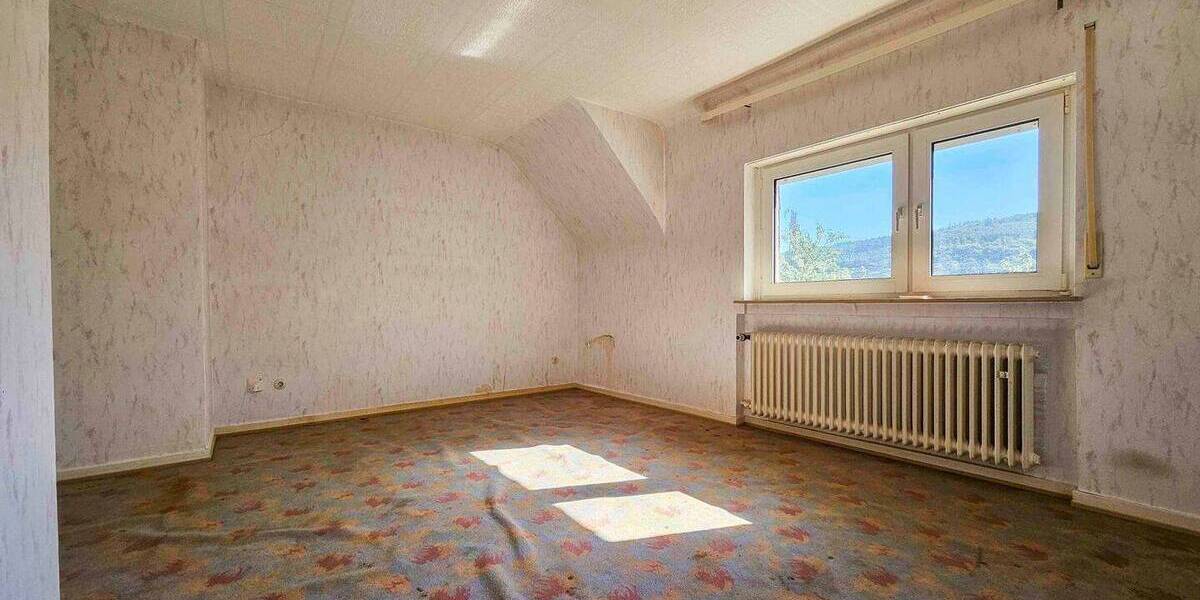 Doppelhaushälfte Bad Orb - 7 Zimmer, 191 m&sup2;, 290.000&euro; | Angebot:26160371
