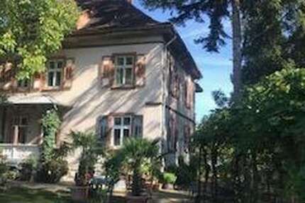 Haus Lauchringen - 9 Zimmer, 300 m&sup2;, 1.390.000&euro; | Angebot:25941583