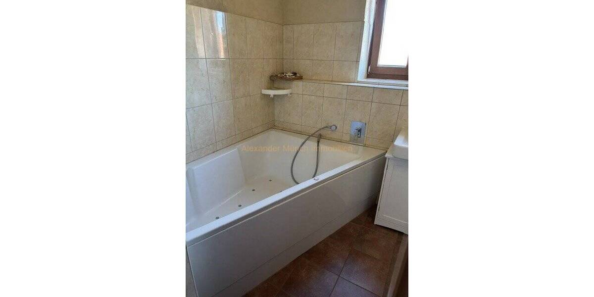 Mehrfamilienhaus, Wohnhaus Niedernhausen Königshofen - 1 Zimmer, 269 m&sup2;, 650.000&euro; | Angebot:26451229