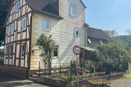 Haus Rotenburg an der Fulda - 5 Zimmer, 180 m&sup2;, 149.000&euro; | Angebot:24887812