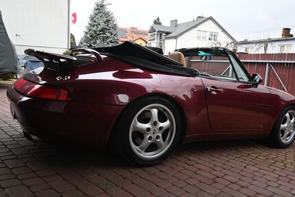Porsche 993 70.075 km 89.500 € Kraków 31-23