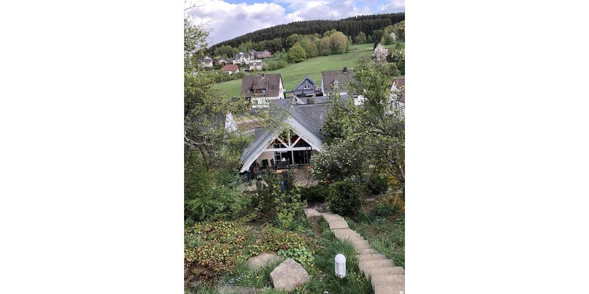Mehrfamilienhaus, Wohnhaus Burbach - 8 Zimmer, 236 m&sup2;, 365.000&euro; | Angebot:26519982