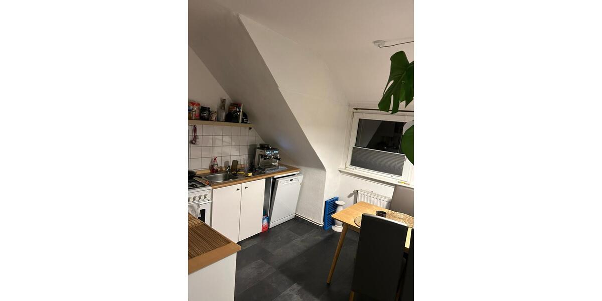 Dachgeschoßwohnung Bremen Neustadt - 2 Zimmer, 51 m&sup2;, 140.000&euro; | Angebot:26824375