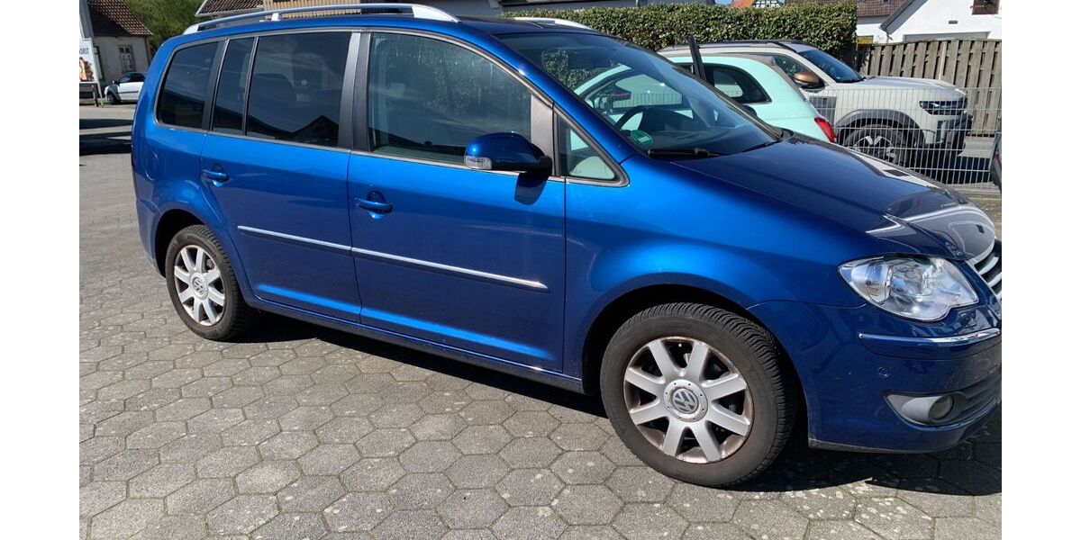 VW Touran 169.800 km 5.900 &euro; Bad Essen (LK Osnabrück) 49152