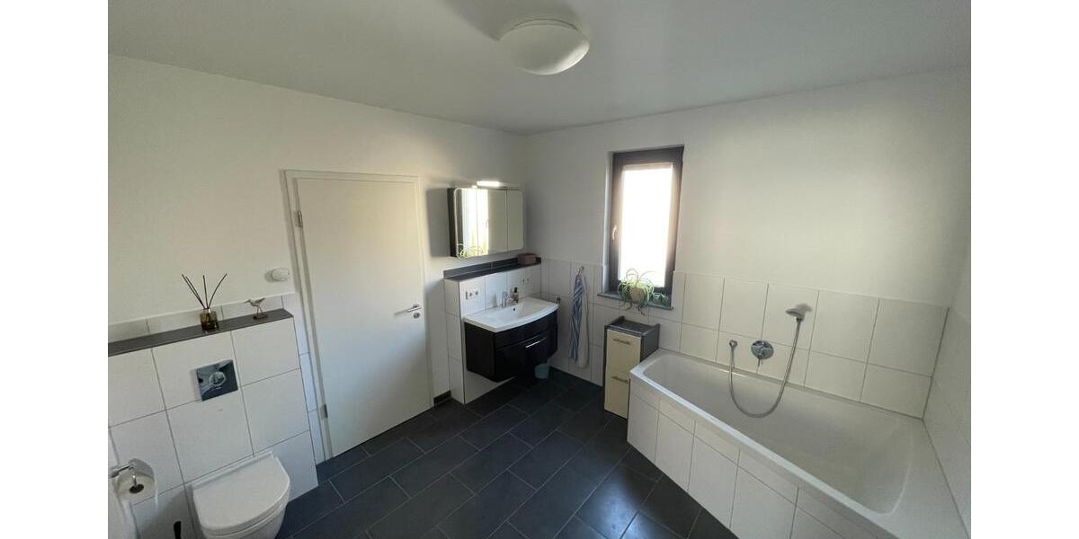 Etagenwohnung Kassel Südstadt - 4 Zimmer, 147 m&sup2;, 525.000&euro; | Angebot:25569665