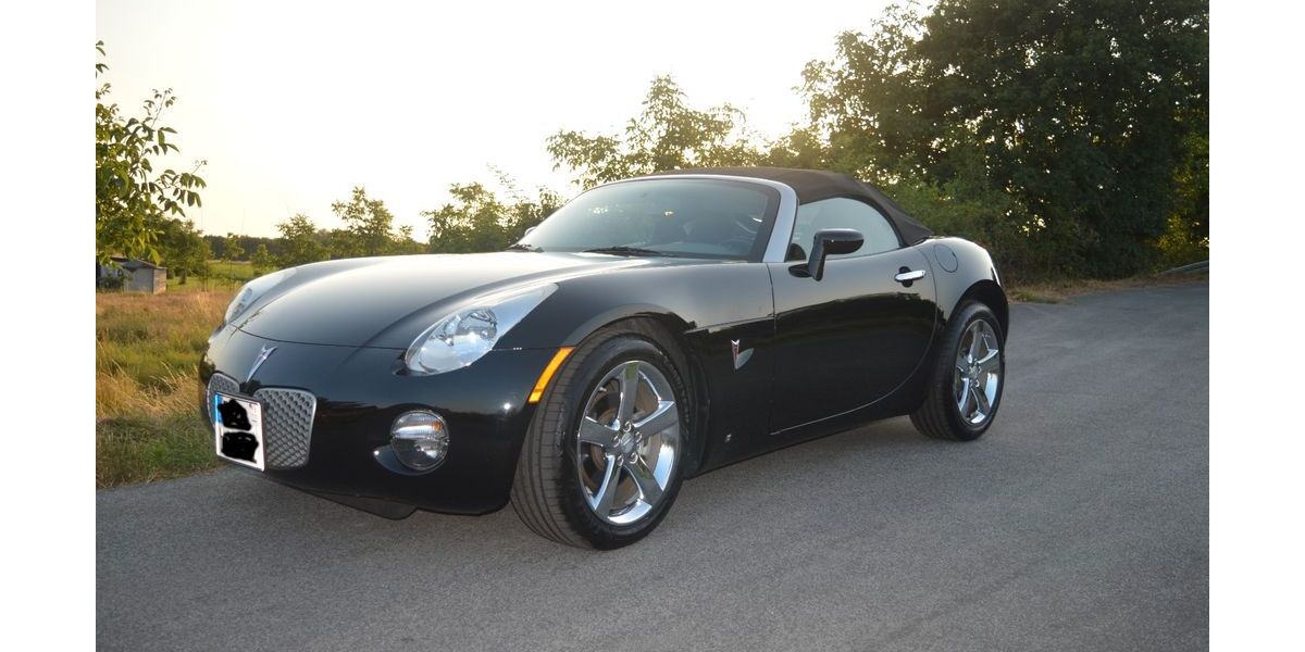 Pontiac Solstice 15.400 km 14.990 &euro; Pulheim 50259