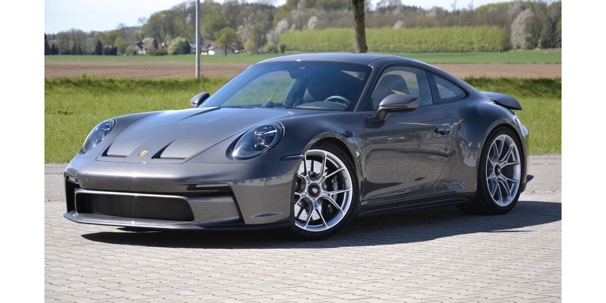 Porsche 992 5.300 km 205.992 &euro; POCKING 94060