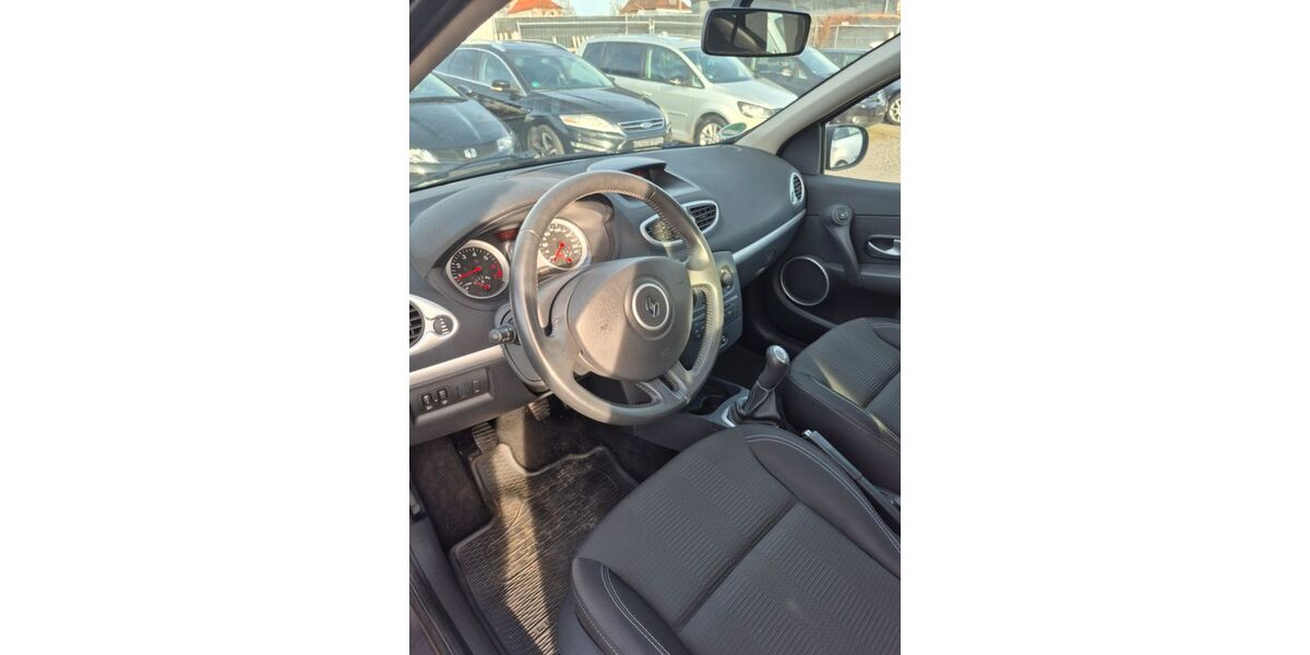 Renault Clio 40.000 km 4.200 &euro; Fürth 90763