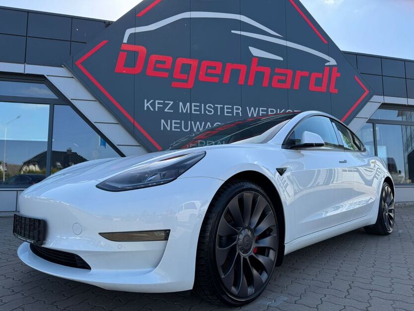 Tesla Model 3 47.063 km 30.990 € Mönchhagen 18182