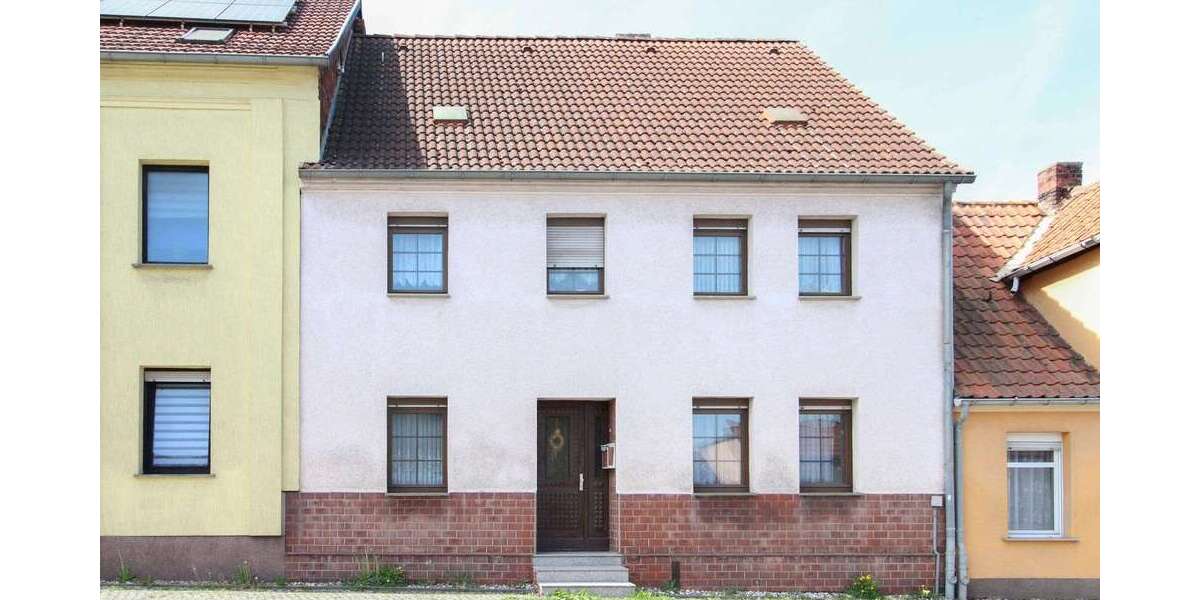 Haus zum Kaufen in Jerichow 57.000 € 132.86 m² 7 zimmer