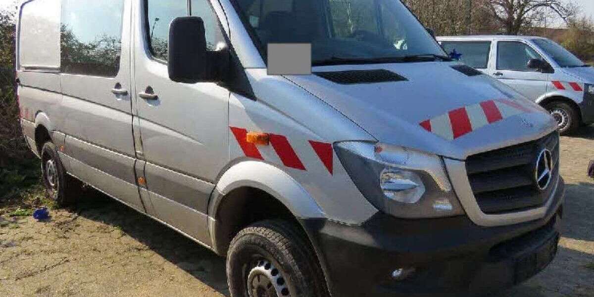 Mercedes-Benz Sprinter 221.000 km 18.999 &euro; Leipzig 04319