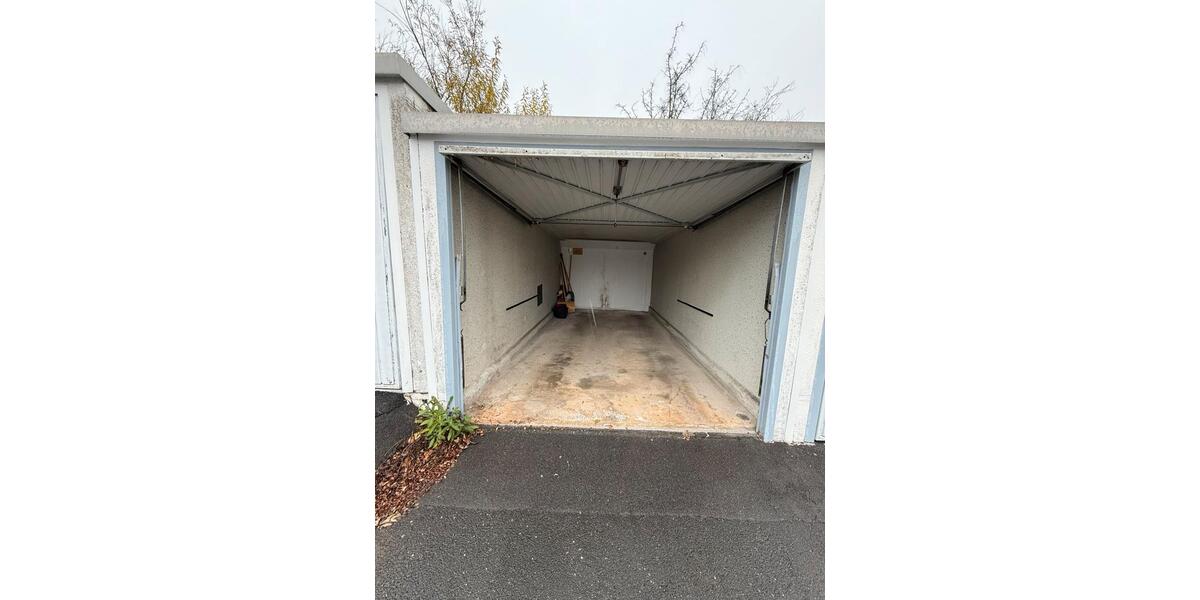 Etagenwohnung Wunsiedel - 4 Zimmer, 104 m&sup2;, 870&euro; | Angebot:25614800