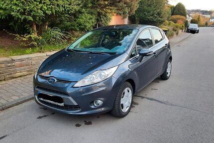 Ford Fiesta 119.300 km 3.950 &euro; Olpe 57462
