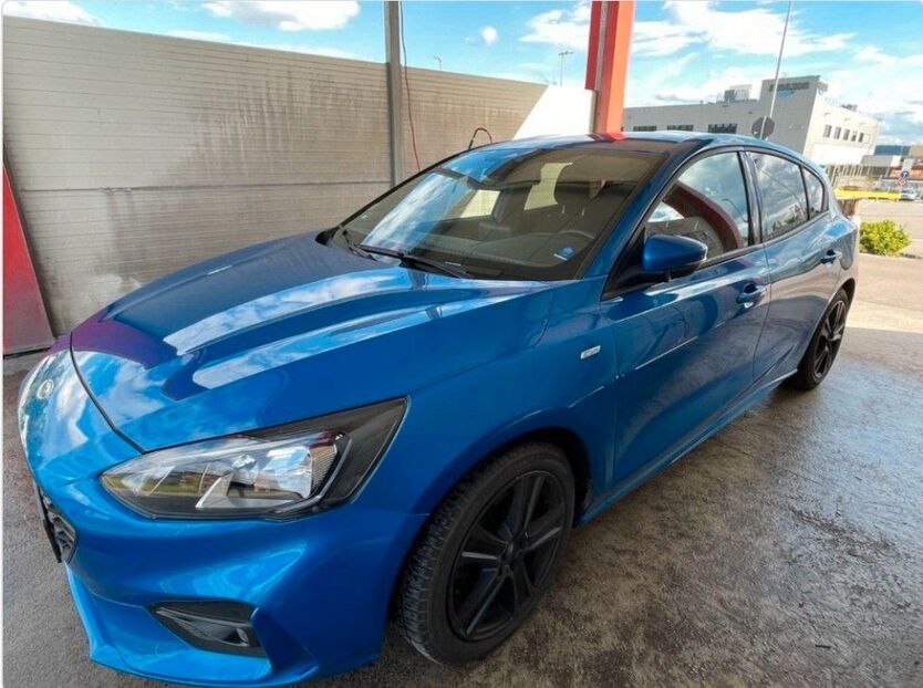 Ford Focus 90.000 km 16.500 € Bodenwöhr 92439