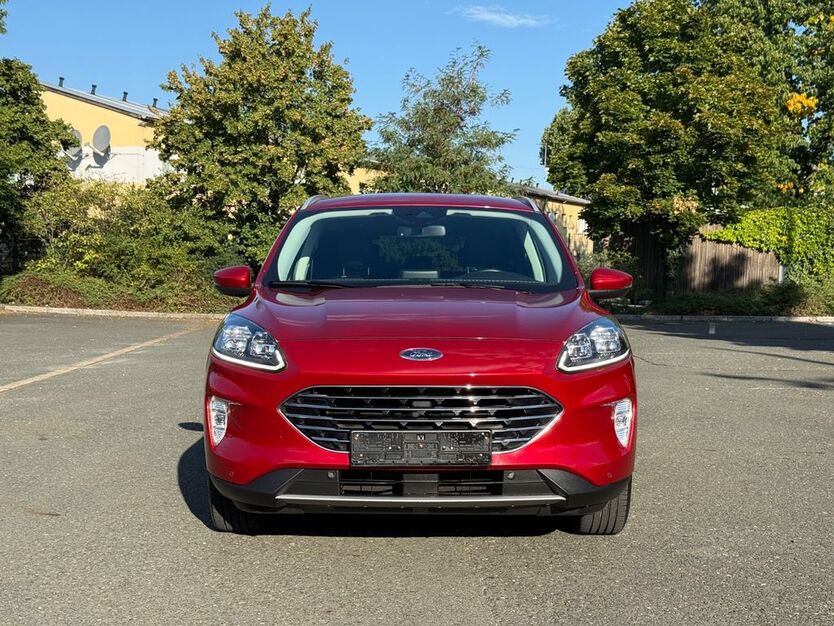 Ford Kuga 80.000 km 18.999 € Fürth 90763