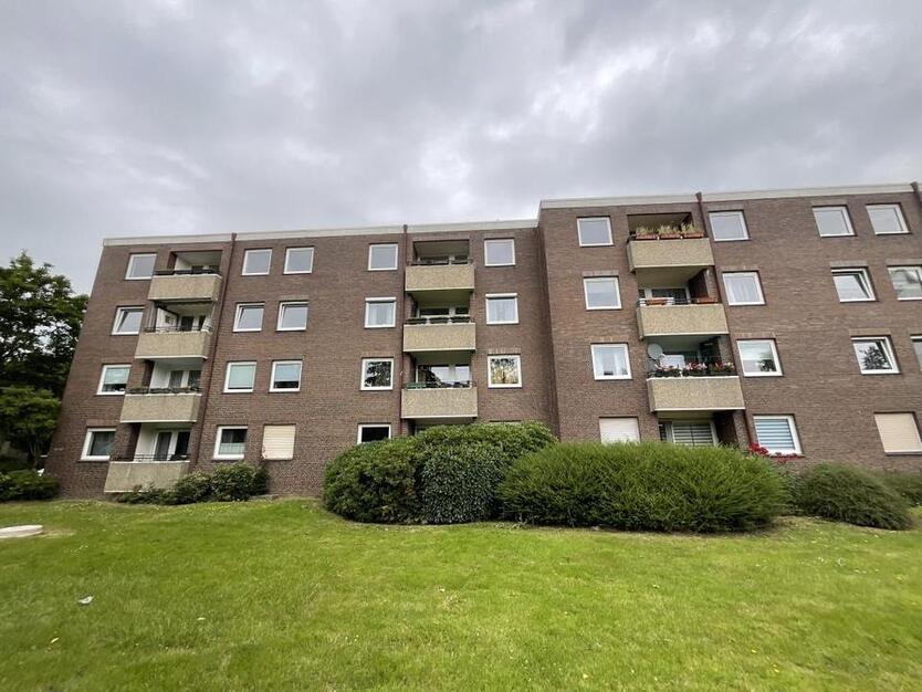 Bereits modernisierte 3-ZKB-Wohnung im Europaviertel zu vermieten! zimmer