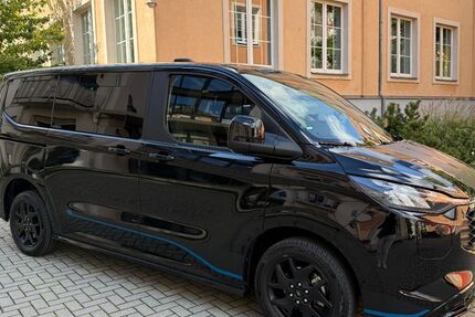 Ford Tourneo Custom 28.800 km 52.990 € Dresden 01159