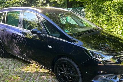 Opel Zafira 132.000 km 8.950 &euro; Monschau 52156