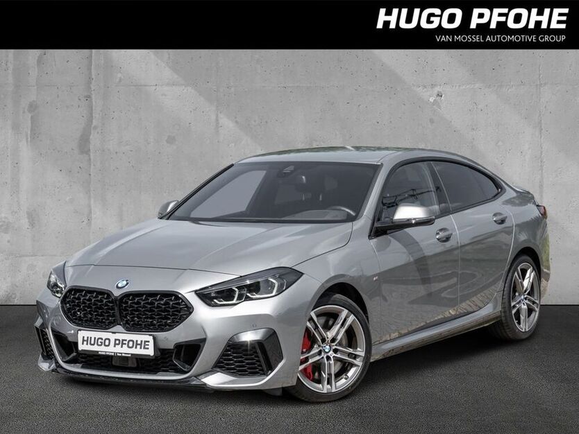 M235