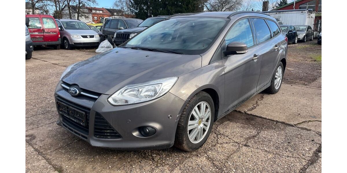 Ford Focus 229.000 km 2.690 &euro; Saarlouis 66740